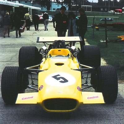 Willie Forbes' Lola T142 at Ingliston on 7 Sep 1969 for a libre race. Copyright John Brown 2006. Used with permission.