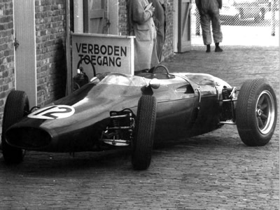 Cooper T53 'VR' in the paddock at the 1961 Dutch GP. Copyright Ted Walker 2001. Used with permission.