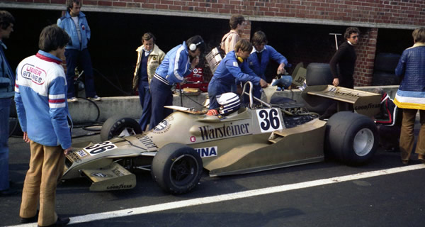 Riccardo Patrese in the pits at the 1978 Belgian GP in the Arrows FA1. Copyright Luc Ghys 2017. Used with permission.