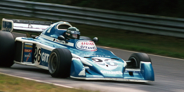 Jacques Laffite in the Ligier JS5 at the 1976 British Grand Prix. Copyright Gillfoto 2017. Used with permission.