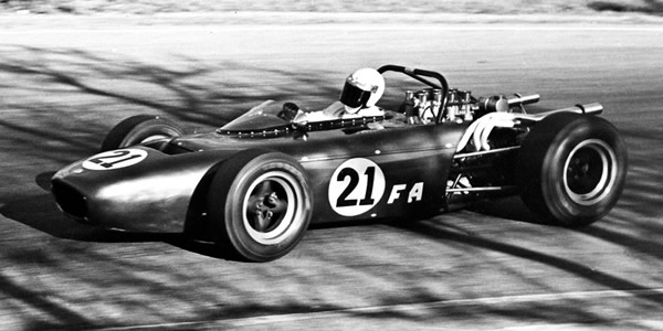 Joe Starkey's Can-Am-based Formula A car at  Green Valley in February 1968.  Copyright Jack Easterly 2006.  Used with permission.