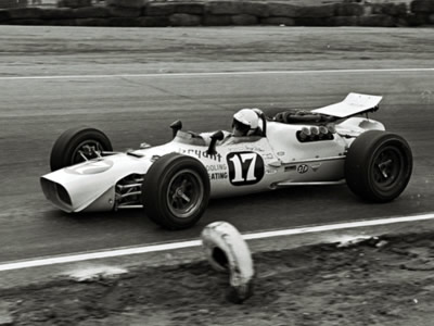 George Follmer in the #17 Vollstedt '67 at Riverside in November that year. Part of the Dave Friedman collection. Licenced by The Henry Ford under Creative Commons licence Attribution-NonCommercial-NoDerivs 2.0 Generic. Original image has been cropped.