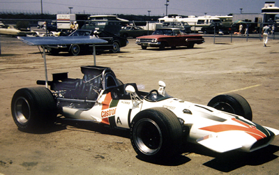 Hobbs' brand new Surtees TS5A at Dallas in 1970. Copyright David Hutson 2006. Used with permission.