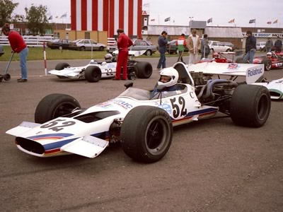 Roger Ealand in his McLaren at Silverstone in Sep 1986. Copyright Keith Lewcock 2013. Used with permission.