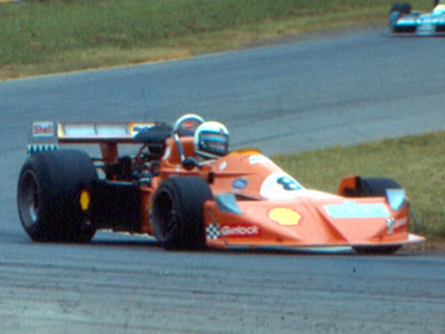 John Cannon's ultimate F5000 March, at Oran Park in February 1978. Copyright Glenn Moulds 2007. Used with permission.
