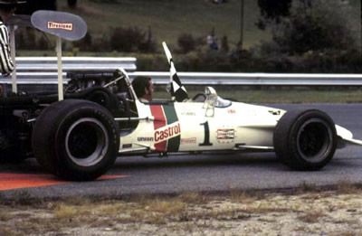 David Hobbs at Lime Rock in 1971. Copyright Autosports Marketing Associates and Bill Oursler 2001. Used with permission.
