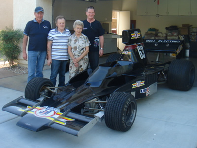 Ed O'Brien's wife with, from left to right, Phil Richardson, Ken Smith and Barry Miller in 2009. Copyright Barry Miller 2010. Used with permission.