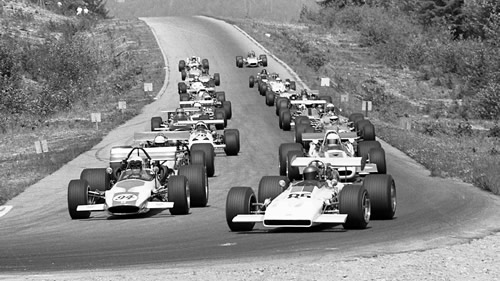 The parade lap at Westwood in 1970.  Copyright Murray Chambers.  Used with permission.