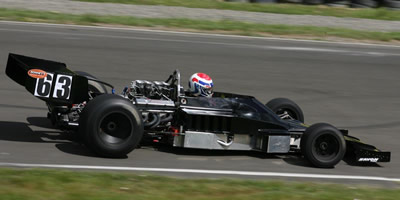 Roger Williams in his Lola T332 in 2007. Copyright Shayne Windelburn 2007. Used with permission.