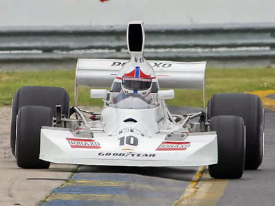 Tony Stewart bounces T430 HU3 over the kerbs at Sandown in late 2003. Copyright Warbirds Photography 2005. Used with permission.