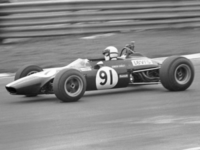 Howden Ganley in his Chevron B15 at Brands Hatch in October 1969. Copyright Chris Bennett 2014. Used with permission.