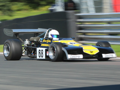 James Murray in his Chevron B25 at the Oulton Park Gold Cup in August 2019. Copyright Alan Cox 2019. Used with permission.
