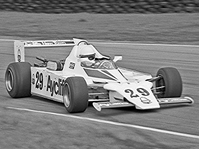 Kim Mather in Warren Booth's Chevron B48 at Oulton Park in October 1981. Copyright Alan Cox 2022. Used with permission.