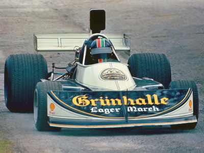 Chris Cramer's 76A at Loton Park in April 1976. Copyright Alan Cox 2006. Used with permission. Chris Cramer's 76A at Loton Park in April 1976. Copyright Alan Cox 2006. Used with permission.