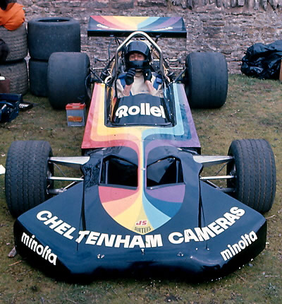 Alan Richards in the Cheltenham Cameras Surtees TS8 at Loton Park in April 1976. Copyright Alan Cox 2006. Used with permission.