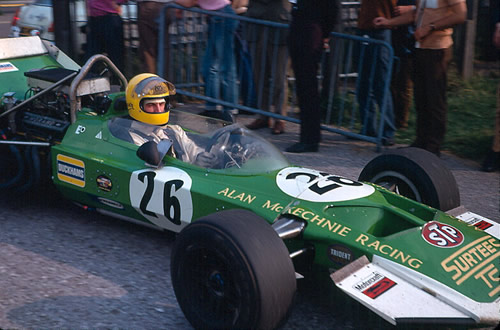 Alan Rollinson returns to the paddock after the 18 Sep 1971 Oulton Park Rothmans F5000 round. Copyright Alan Cox 2009. Used with permission.