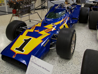 Al Unser's 1971 Indy 500-winning Colt '71 at the Indy Museum in June 2015. Licenced by Frank Fujimoto under Creative Commons licence Attribution-NonCommercial-NoDerivs 2.0 Generic. Original image has been cropped. Al Unser's 1971 Indy 500-winning Colt '71 at the Indy Museum in June 2015. Licenced by Frank Fujimoto under Creative Commons licence Attribution-NonCommercial-NoDerivs 2.0 Generic. Original image has been cropped.