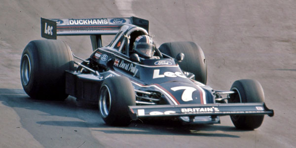 David Purley in the Chevron B30 at Brands Hatch in 1976. Copyright Ted Walker 2012. Used with permission.