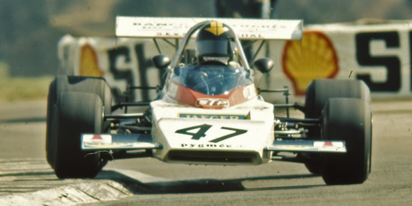 Carlos Pace uses plenty of kerb as he takes a Heat 1 lead on the Pygmée MDB17's debut at Thruxton in April 1972. Copyright Ted Walker 2012. Used with permission. Carlos Pace uses plenty of kerb as he takes a Heat 1 lead on the Pygmée MDB17's debut at Thruxton in April 1972. Copyright Ted Walker 2012. Used with permission.