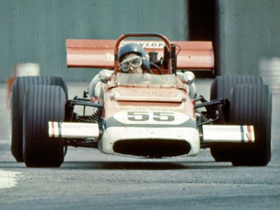 Neil Doyle in his Begg FM2 at Wigram in January 1971. Copyright Ted Walker 2021. Used with permission. Neil Doyle in his Begg FM2 at Wigram in January 1971. Copyright Ted Walker 2021. Used with permission.