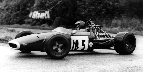 Mike MacDowel in Bob Jennings' Brabham BT30X at Wiscombe Park in April 1970. Copyright Ted Walker 2012. Used with permission.