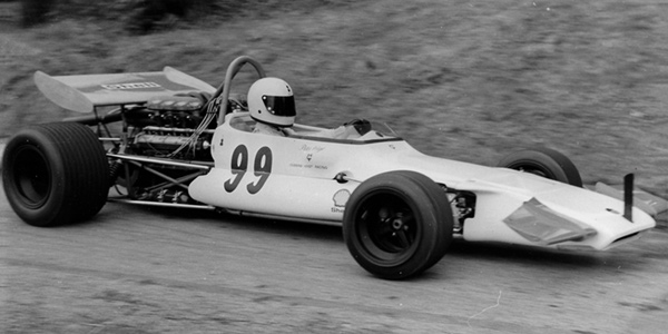 Peter Voigt in the ex-MacDowel Palliser-Repco at the Valence Hill Climb in 1972. Copyright Ted Walker 2020. Used with permission.