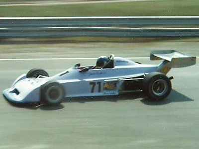 Juan Cochesa in his Fred Opert Racing Chevron B34 at Mosport Park in August 1976. Copyright Peter Viccary (<a href='http://www.gladiatorroadracing.ca/' target='_blank'>gladiatorroadracing.ca</a>) 2021. Used with permission.