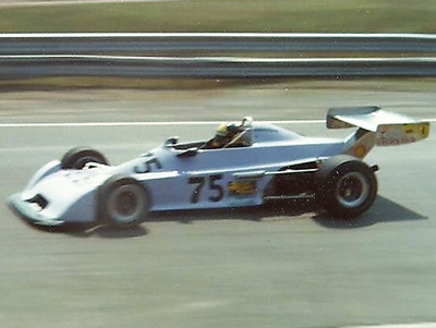 Gordon Smiley in his Fred Opert Racing Chevron B34 at Mosport Park in August 1976. Copyright Peter Viccary (<a href='http://www.gladiatorroadracing.ca/' target='_blank'>gladiatorroadracing.ca</a>) 2021. Used with permission.