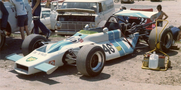 Joe Difalco's Hawke DL6 at Mosport Park in 1974. Copyright Peter Viccary (<a href='http://www.gladiatorroadracing.ca/' target='_blank'>gladiatorroadracing.ca</a>) 2021. Used with permission.