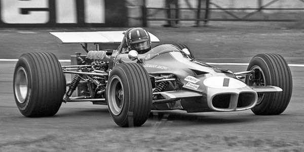 Graham Hill in the Winkelmann Racing Lotus 59B at the Oulton Park Gold Cup in 1969. Copyright The Mike Hayward Collection 2020. Used with permission.