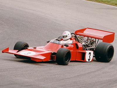 David Methley in the FA101, or the 'Fischetti' as it was then called, at Mallory Park in May 1993. Copyright Jeremy Jackson 2003. Used with permission. David Methley in the FA101, or the 'Fischetti' as it was then called, at Mallory Park in May 1993. Copyright Jeremy Jackson 2003. Used with permission.