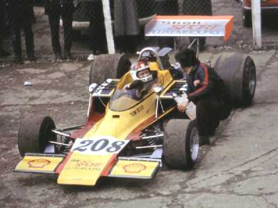 Tom Belso in T330 HU2 at Snetterton in 1973. Copyright Simon Lewis 2004. Used with permission.