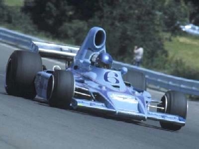 Brett Lunger in 74A002 during 1974, probably at Watkins Glen. Copyright Autosports Marketing Associates and Bill Oursler 2001. Used with permission.