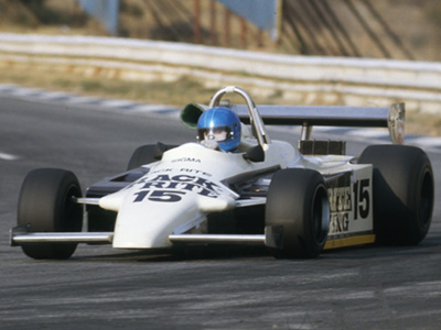 Roy Klomfass in the Rack-Rite Lant-Ralt at Kyalami in 1982. Copyright David Pearson (<a href='http://www.motoprint.co.za/' target='_blank'>motoprint.co.za</a>) 2024. Used with permission. Roy Klomfass in the Rack-Rite Lant-Ralt at Kyalami in 1982. Copyright David Pearson (<a href='http://www.motoprint.co.za/' target='_blank'>motoprint.co.za</a>) 2024. Used with permission.