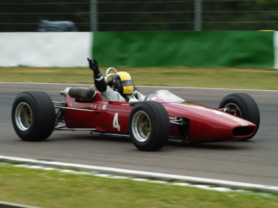 David Coplowe testing McLaren M4A/2 at Mallory Park 2010. Copyright Alan Raine 2014. Used with permission. David Coplowe testing McLaren M4A/2 at Mallory Park 2010. Copyright Alan Raine 2014. Used with permission.