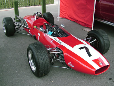 Paul Busby's Cooper T82 at Oulton Park in August 2005. Copyright Rob Ryder 2015. Used with permission.