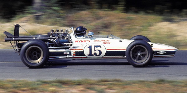 Lou Sell's Eagle at Lime Rock in 1968. Copyright Jeff Savage  2004. Used with permission.