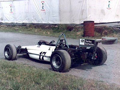 Terry Scannell's Lotus 69 as driven by Craig Dennis in Monoposto in 1981. Copyright Terry Scannell 2018. Used with permission.