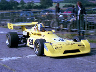 Gunnar Nilsson in the Rapid Movements Chevron B29 at Thruxton in 1975. Copyright Andrew Scriven 2010. Used with permission.