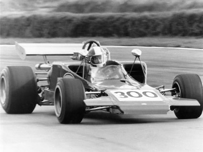 Sandy Shepard testing HU2 at Snetterton in October 1971. Copyright Sandy Shepard 2003. Used with permission.