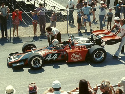The Peat-Lola at Pocono in July 1972, by which time its nose had been reduced to more normal dimensions. Copyright Jim Stephens 2014. Used with permission. The Peat-Lola at Pocono in July 1972, by which time its nose had been reduced to more normal dimensions. Copyright Jim Stephens 2014. Used with permission.