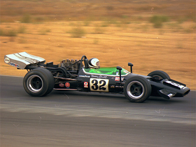 Benny Scott in the BARA McLaren M10A at Riverside (by the look of it) in 1972. Copyright Lenny Miller 2020. Used with permission.