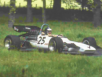 Mike MacDowel in the Palliser-Repco at Doune in 1971. Copyright Steve Wilkinson 2019. Used with permission.