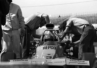 Some final adjustments for the Matich A51 at Michigan 1973. Copyright Mark Windecker 2005. Used with permission. Some final adjustments for the Matich A51 at Michigan 1973. Copyright Mark Windecker 2005. Used with permission.